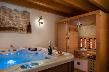 Sunlit Country Villa Retreat in Hvar Hills