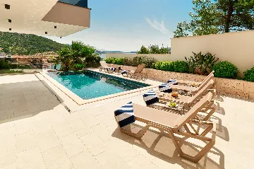 Contemporary Villa with Private Pool in Marina