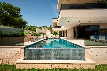 Contemporary Villa with Private Pool in Marina
