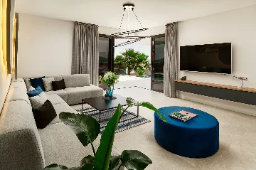 Contemporary Villa with Private Pool in Marina