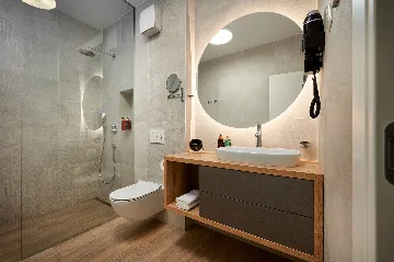 Contemporary Villa with Private Pool in Marina