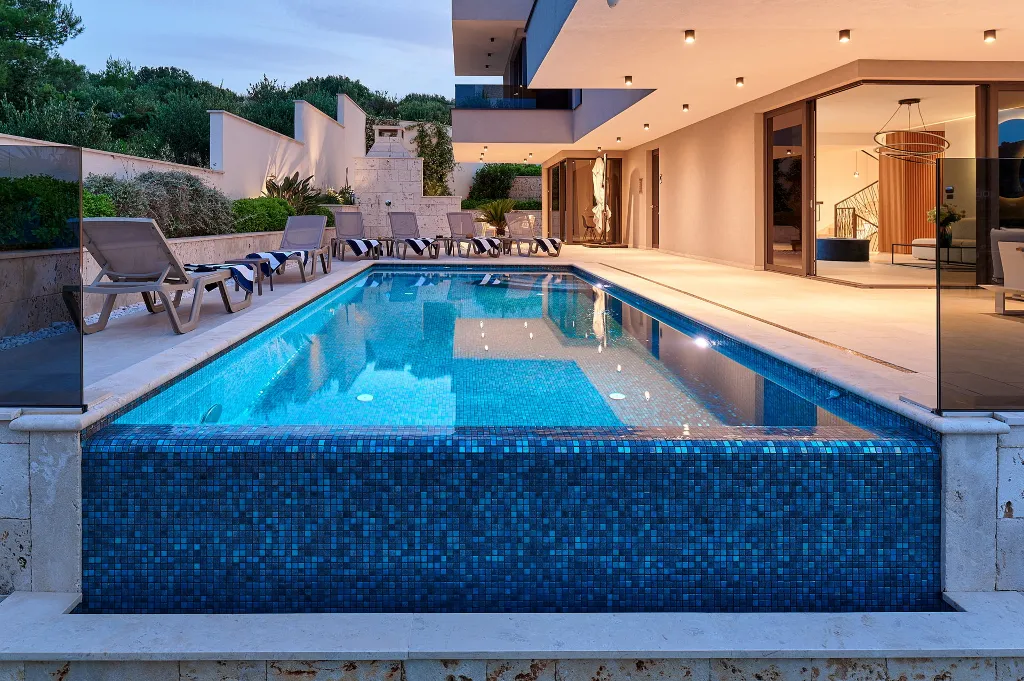 Contemporary Villa with Private Pool in Marina