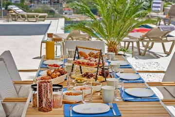 Contemporary Villa with Private Pool in Marina