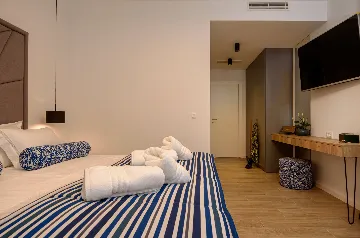 Contemporary Villa with Private Pool in Marina