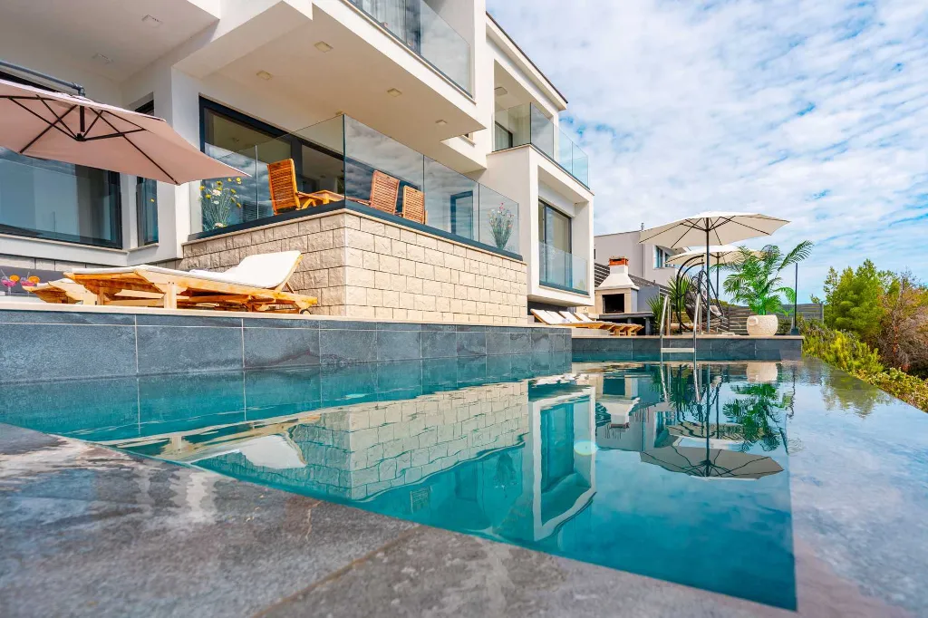 Seaside Pool Villa Retreat Smokvica