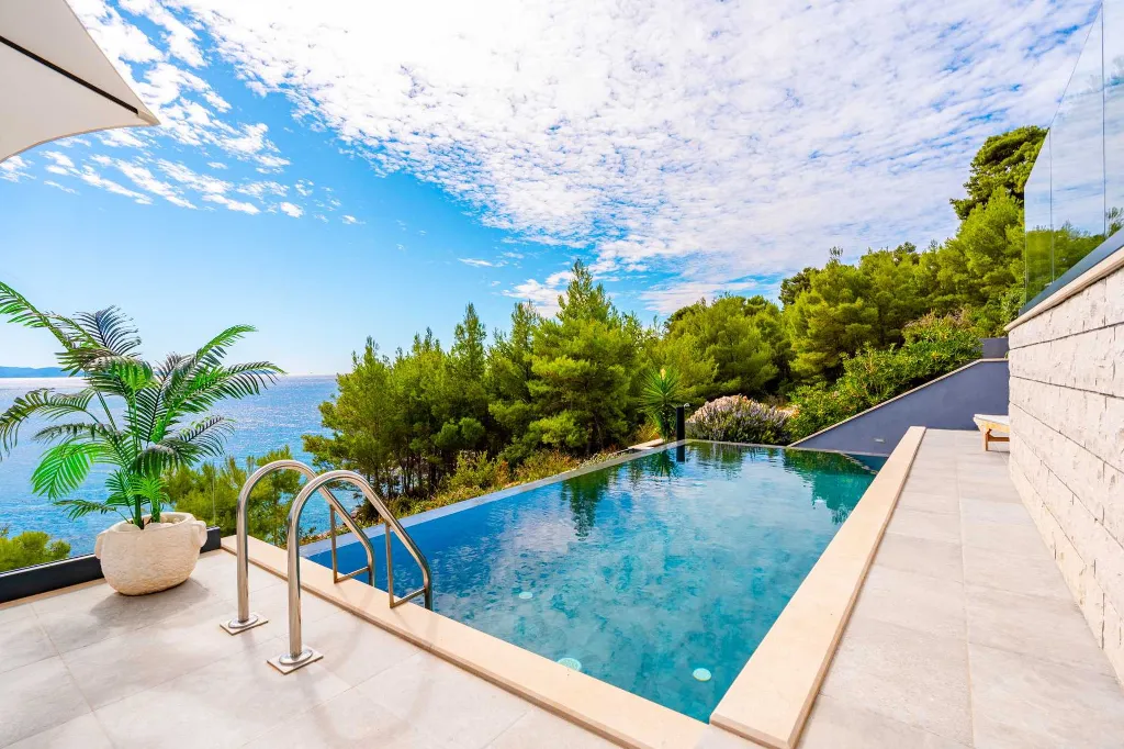 Seaside Pool Villa Retreat Smokvica