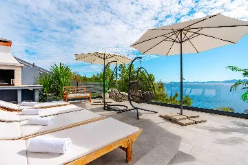 Seaside Pool Villa Retreat Smokvica