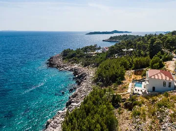 Seaside Pool Villa Retreat Smokvica