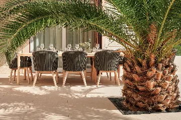 Contemporary Seaside Villa with Pool, Hvar