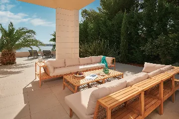 Contemporary Seaside Villa with Pool, Hvar