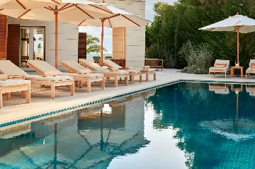 Contemporary Seaside Villa with Pool, Hvar