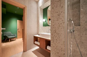 Contemporary Seaside Villa with Pool, Hvar