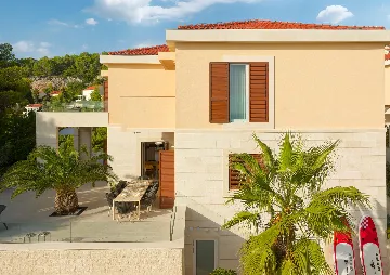 Contemporary Seaside Villa with Pool, Hvar