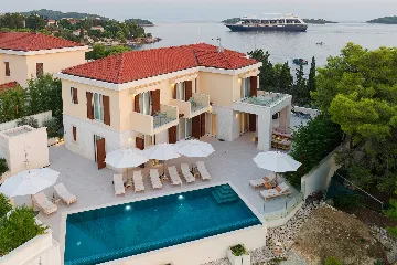 Contemporary Seaside Villa with Pool, Hvar