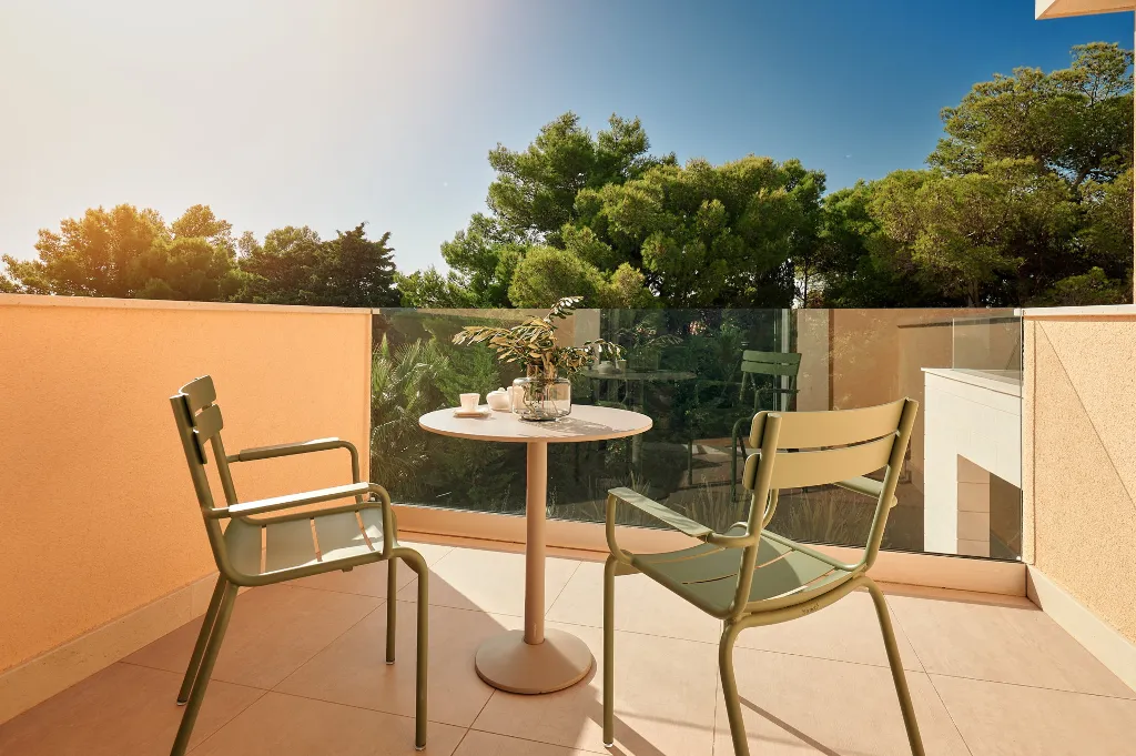 Seaside Villa Complex with Pool, Hvar