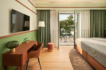 Seaside Villa Complex with Pool, Hvar