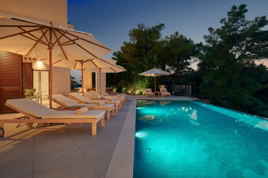 Seaside Villa Complex with Pool, Hvar