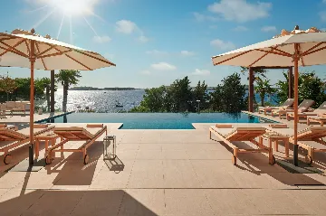 Seaside Villa Complex with Pool, Hvar