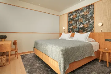 Seaside Villa Complex with Pool, Hvar