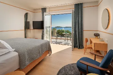 Seaside Villa Complex with Pool, Hvar