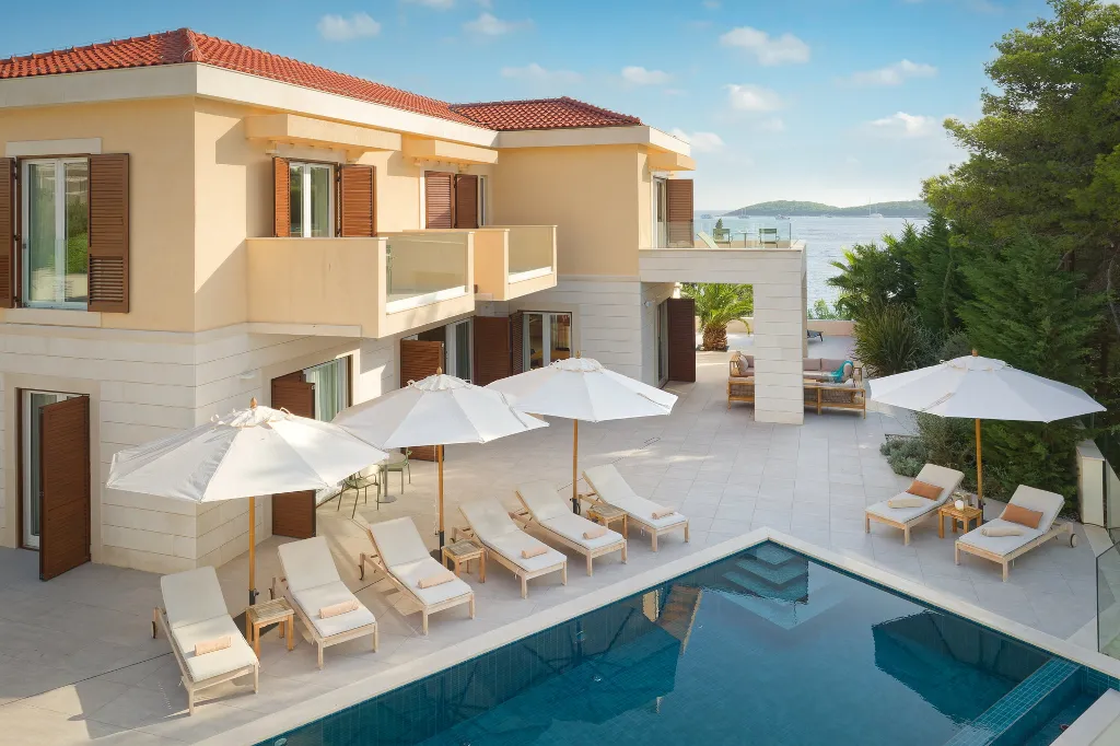 Seaside Villa Complex with Pool, Hvar