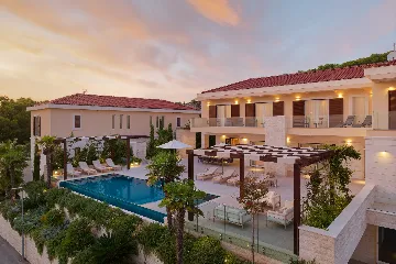 Seaside Villa Complex with Pool, Hvar