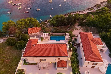 Seaside Villa Complex with Pool, Hvar