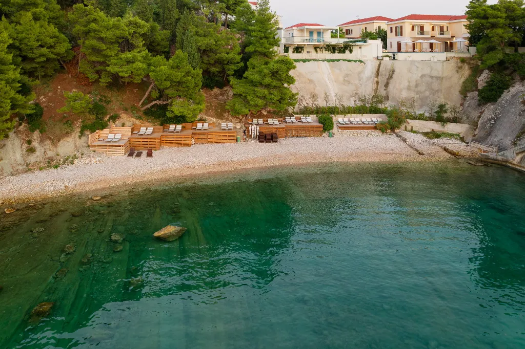 Seaside Villa Complex with Pool, Hvar
