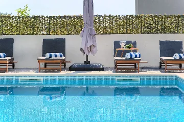 Modern 3-Bedroom Villa with Private Pool in Podstrana