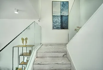 Modern 3-Bedroom Villa with Private Pool in Podstrana