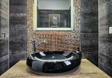 Modern 3-Bedroom Villa with Private Pool in Podstrana