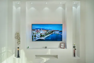 Modern 3-Bedroom Villa with Private Pool in Podstrana