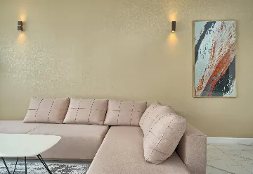 Modern 3-Bedroom Villa with Private Pool in Podstrana