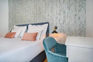 Modern 3-Bedroom Villa with Private Pool in Podstrana