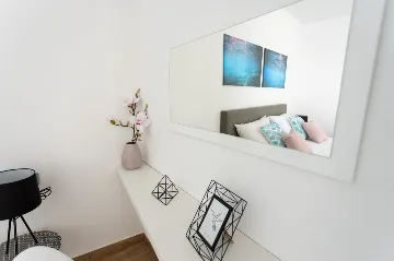 Modern Villa with Heated Pool in Podstrana