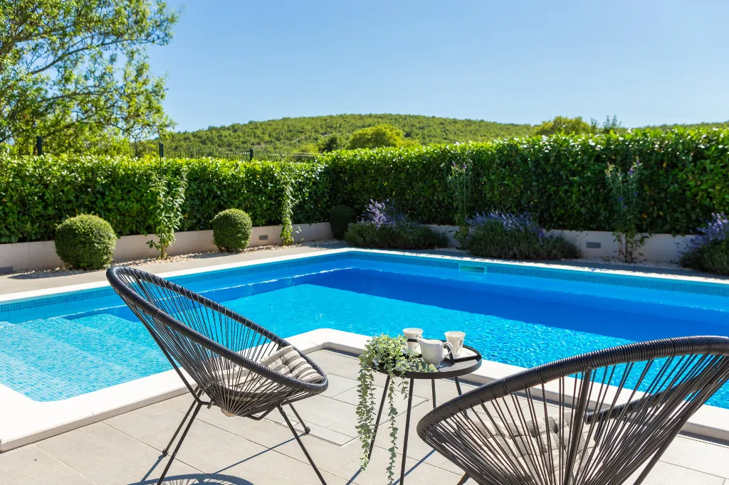 Modern Family Villa with Pool in Dicmo