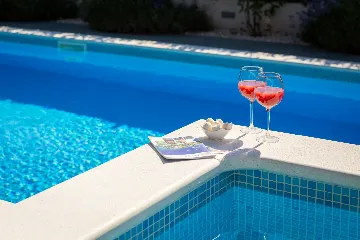 Modern Family Villa with Pool in Dicmo