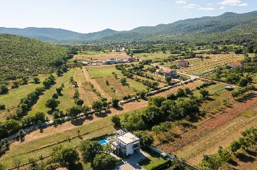 Modern Family Villa with Pool in Dicmo