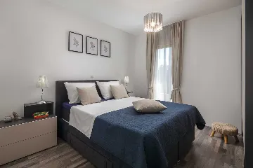 Modern Family Villa with Pool in Dicmo