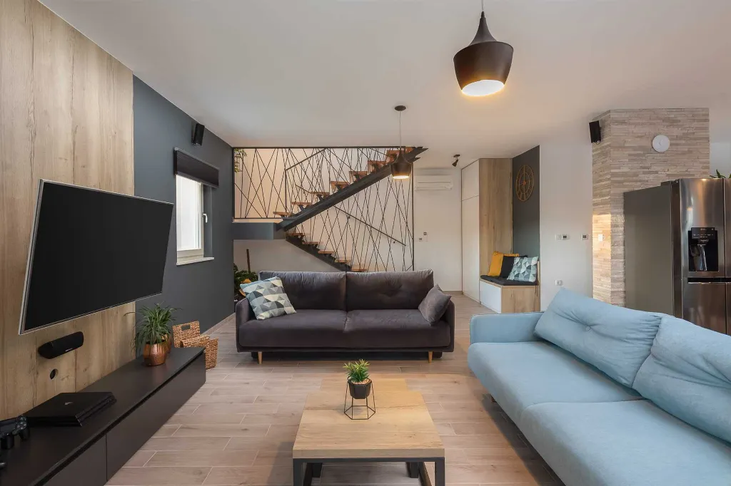 Modern Family Villa with Pool in Dicmo