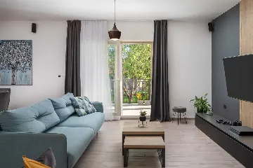 Modern Family Villa with Pool in Dicmo