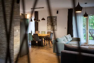 Modern Family Villa with Pool in Dicmo