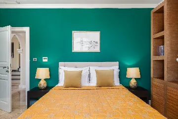 Refined Six-Bedroom Villa with Pool near Dubrovnik