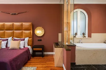 Refined Six-Bedroom Villa with Pool near Dubrovnik