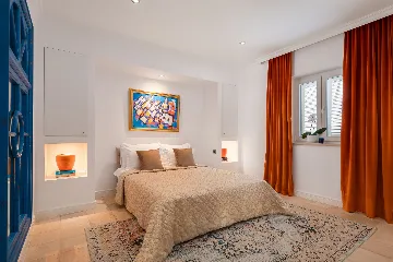 Refined Six-Bedroom Villa with Pool near Dubrovnik