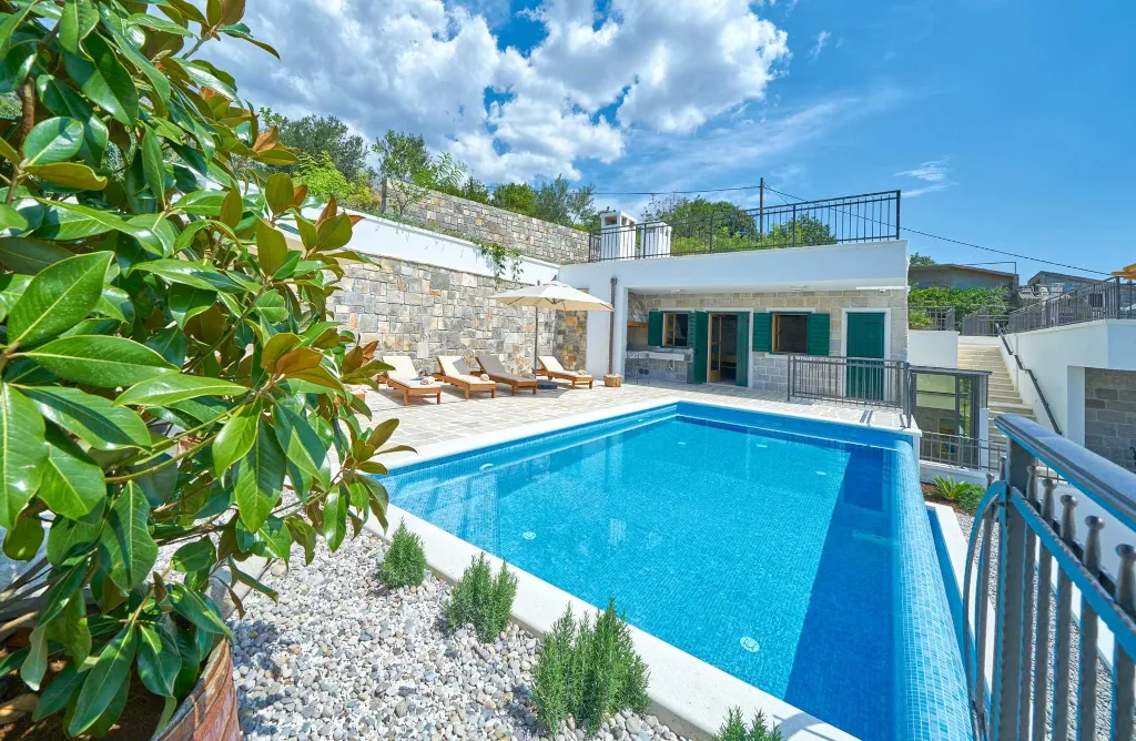 Coastal Stone Villa with Infinity Pool, Split
