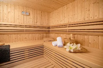 Modern Villa with Pool and Rooftop in Kanica