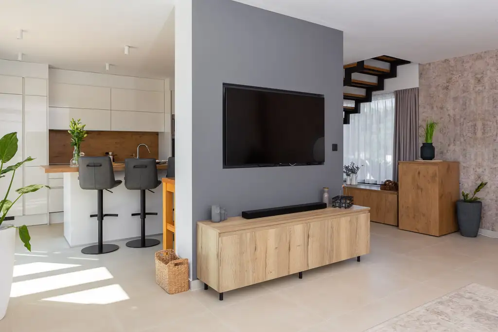 Modern Villa with Pool and Rooftop in Kanica