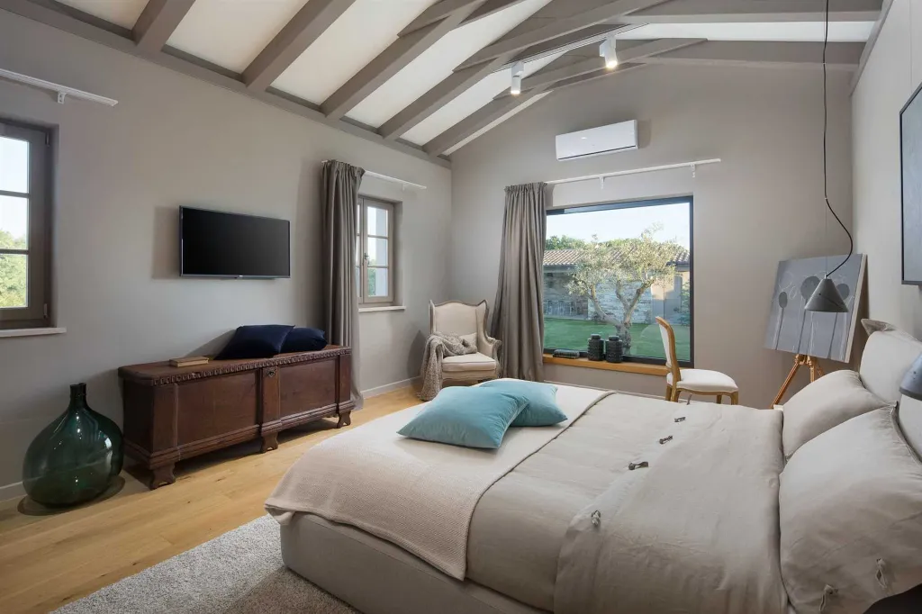 Family Villa with Pool in Bale, Istria