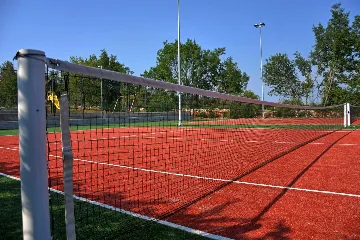 Spacious 4-Bedroom Villa with Pool in Kanfanar